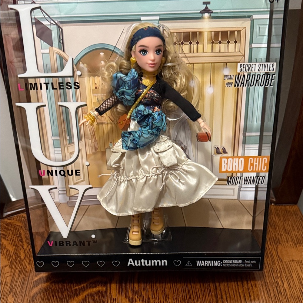 L.U.V. Autumn Doll with Boho Chic Outfit